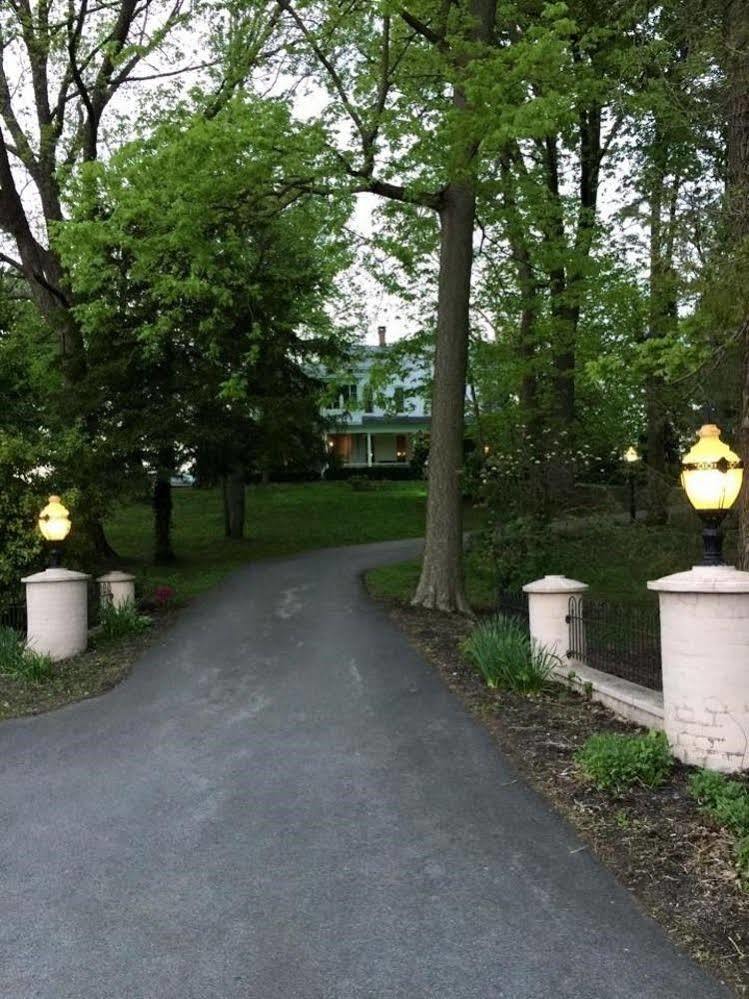 Susquehanna Manor Inn Marietta Exterior photo